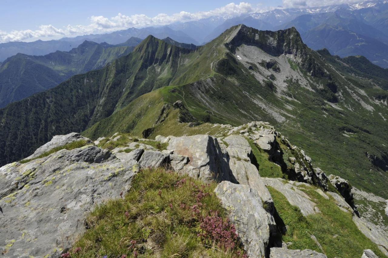 Rifugio Parpinasca Pansiyon Trontano Dış mekan fotoğraf